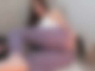 Live cam show with miiamadison - Orgasm on Camming Site