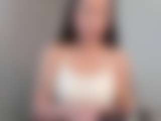 Live cam show with miiamadison - Red Hair on x69.live
