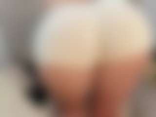Live cam show with miiamadison - Brown Eyes Red Hair on sexylivex.com
