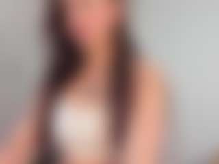 Live cam show with miiamadison - Wet on dropp.cam
