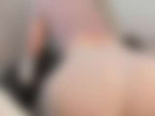 Live cam show with miiamadison - Living Room on Nude Chat * 1 On 1 Webcam Sex * Live Cam Show