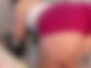 Live cam show with miiamadison - Big Ass on crypto-cams