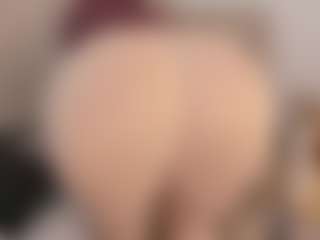Live cam show with miiamadison - Blowjob on fapnchat