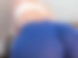 Live cam show with miiamadison - Petite on Camsoda