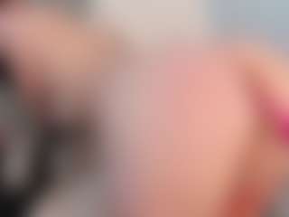 Live cam show with miiamadison - Gamer Latina on Camsoda | colombia