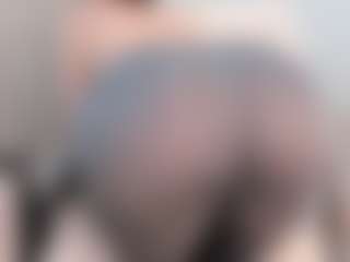 Live cam show with miiamadison - Latina on Camsoda | colombia