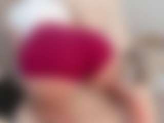 Live cam show with miiamadison - Control on SxyPornLive