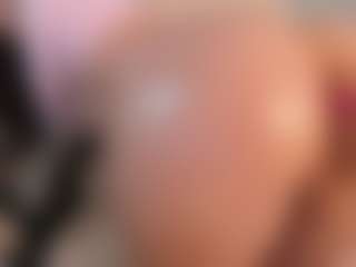 Live cam show with miiamadison - Small Ass on Soda Cam