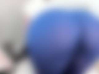 Live cam show with miiamadison - Bedroom Red Hair on madthumbs
