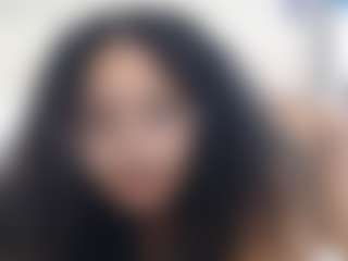 Lia L's Live Sex Cam Show
