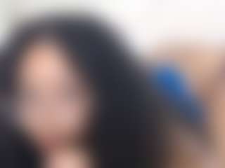 Lia L's Live Sex Cam Show