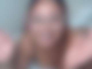 Lia L's Live Sex Cam Show