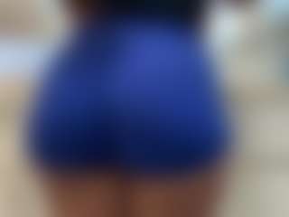 Lia L's Live Sex Cam Show