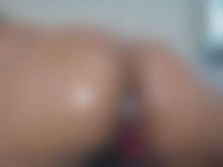 Lia L