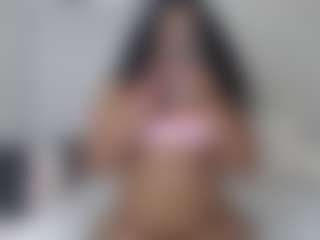Lia L's Live Sex Cam Show