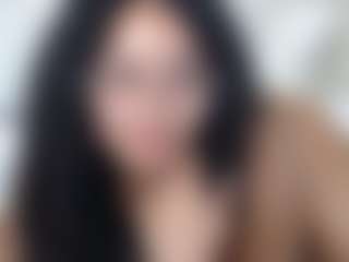 Lia L