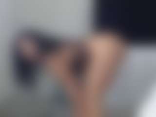 Lia L