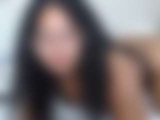 Lia L