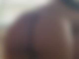 Lia L's Live Sex Cam Show