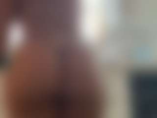 Lia L