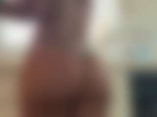 Lia L