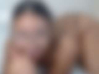 Lia L's Live Sex Cam Show