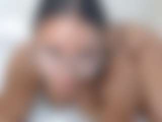 Lia L's Live Sex Cam Show