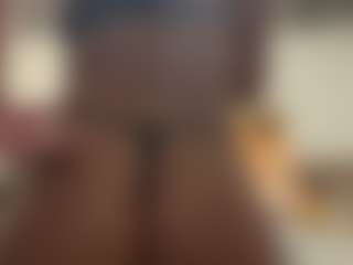 Lia L's Live Sex Cam Show