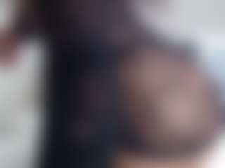 Lia L's Live Sex Cam Show