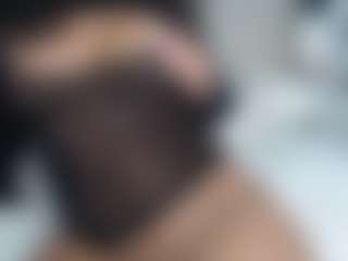 Lia L's Live Sex Cam Show