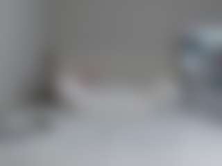 Lia L's Live Sex Cam Show