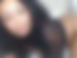 Lia L's Live Sex Cam Show