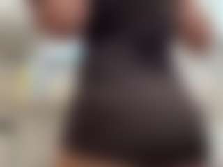 Lia L's Live Sex Cam Show
