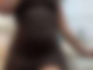 Lia L