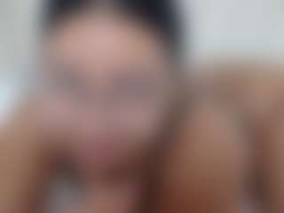 Lia L's Live Sex Cam Show
