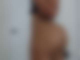 Lia L