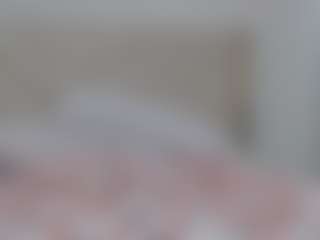 Lia L's Live Sex Cam Show