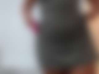 Live cam show with Lia L - Cum Brown Hair on Fling VIP Chat