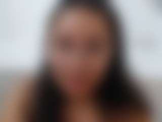 Lia L's Live Sex Cam Show