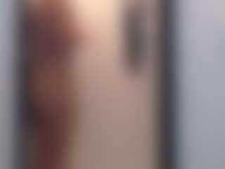 Lia L's Live Sex Cam Show