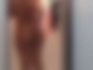 Lia L's Live Sex Cam Show