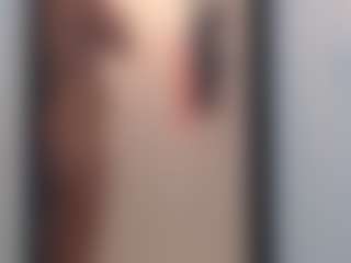 Lia L's Live Sex Cam Show