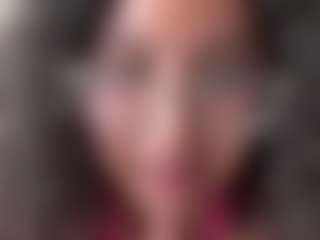 Lia L's Live Sex Cam Show