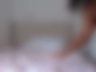 Lia L's Live Sex Cam Show