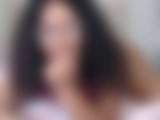 Lia L's Live Sex Cam Show