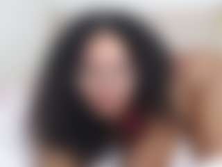 Lia L's Live Sex Cam Show