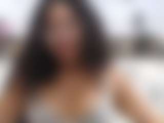 Lia L's Live Sex Cam Show
