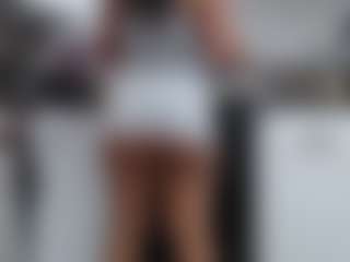Lia L's Live Sex Cam Show