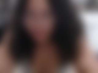 Lia L's Live Sex Cam Show
