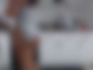 Lia L's Live Sex Cam Show
